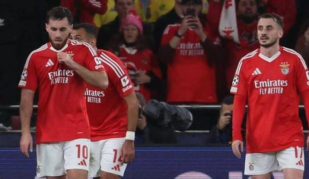 9 goll&uuml; nefes kesen ma&ccedil;ta Kerem Akt&uuml;rkoğlu ve Orkun K&ouml;k&ccedil;&uuml; &uuml;z&uuml;ld&uuml;