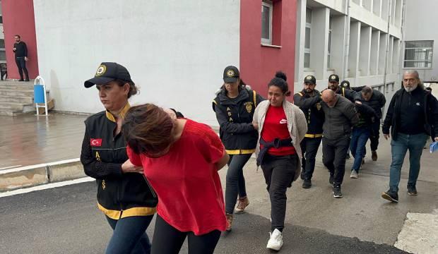 Adana'da iki &ccedil;ocuk annesi kadın &ouml;ld&uuml;r&uuml;ld&uuml;: Cinayet ile ilgili yeni gelişme!