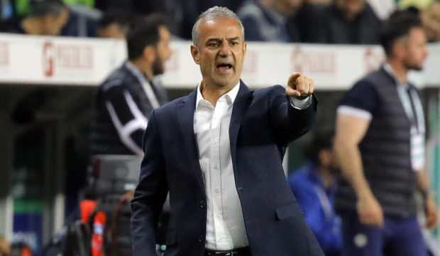 Sansasyonel başlangı&ccedil;! İsmail Kartal'ın takımı 10 kişiyle lideri devirdi