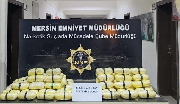 Mersin'de zehir tacirlerine operasyon: 43 kilo uyuşturucu ele ge&ccedil;irildi 