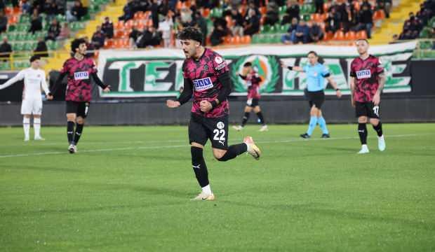 Alanyaspor kupada gol olup yağdı