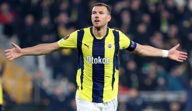 Mourinho onay vermemişti! Fenerbahçe yıldız ismin biletini kesti