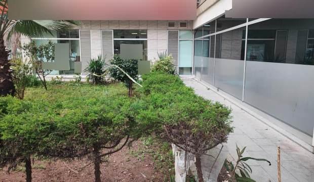 Adana'da feci kaza! 8'inci kattan beton zemine çakılan adam öldü