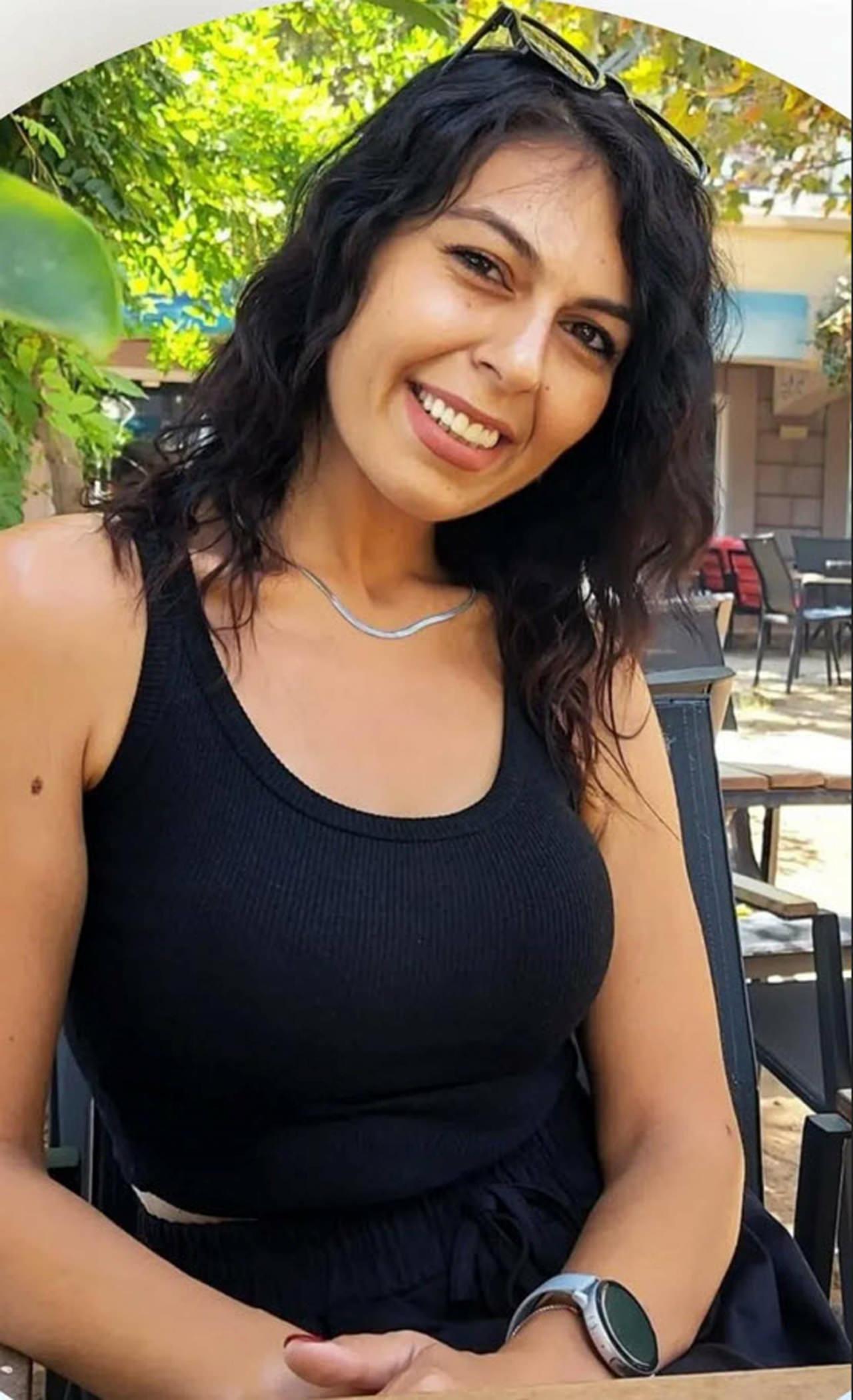  Derya Buçan'ın (28) 