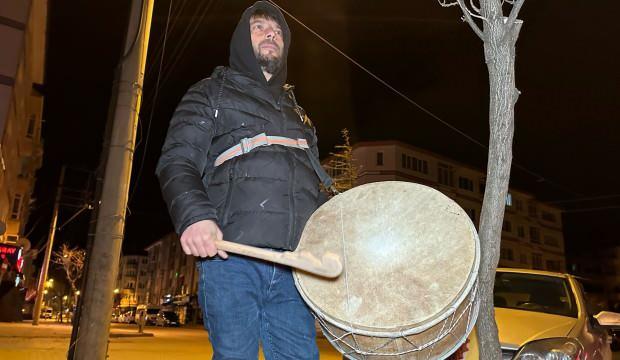 20 yıllık davulcudan ilginç tavsiye: 1 saatlik çalışmaya 50 bin liralık kazanç