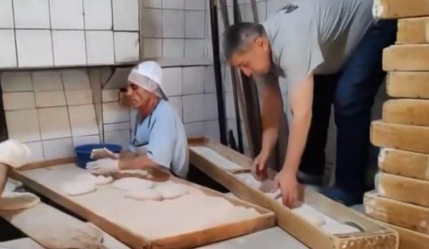 &Ccedil;anakkale'de skandal g&ouml;r&uuml;nt&uuml;: Terlikle pide tezgahına &ccedil;ıktı 105 bin TL ceza yedi 