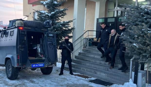 Erzurum'da 11 yıl önce eşini öldürdü! Kırmızı bültenle aranan firari zanlı yakalandı