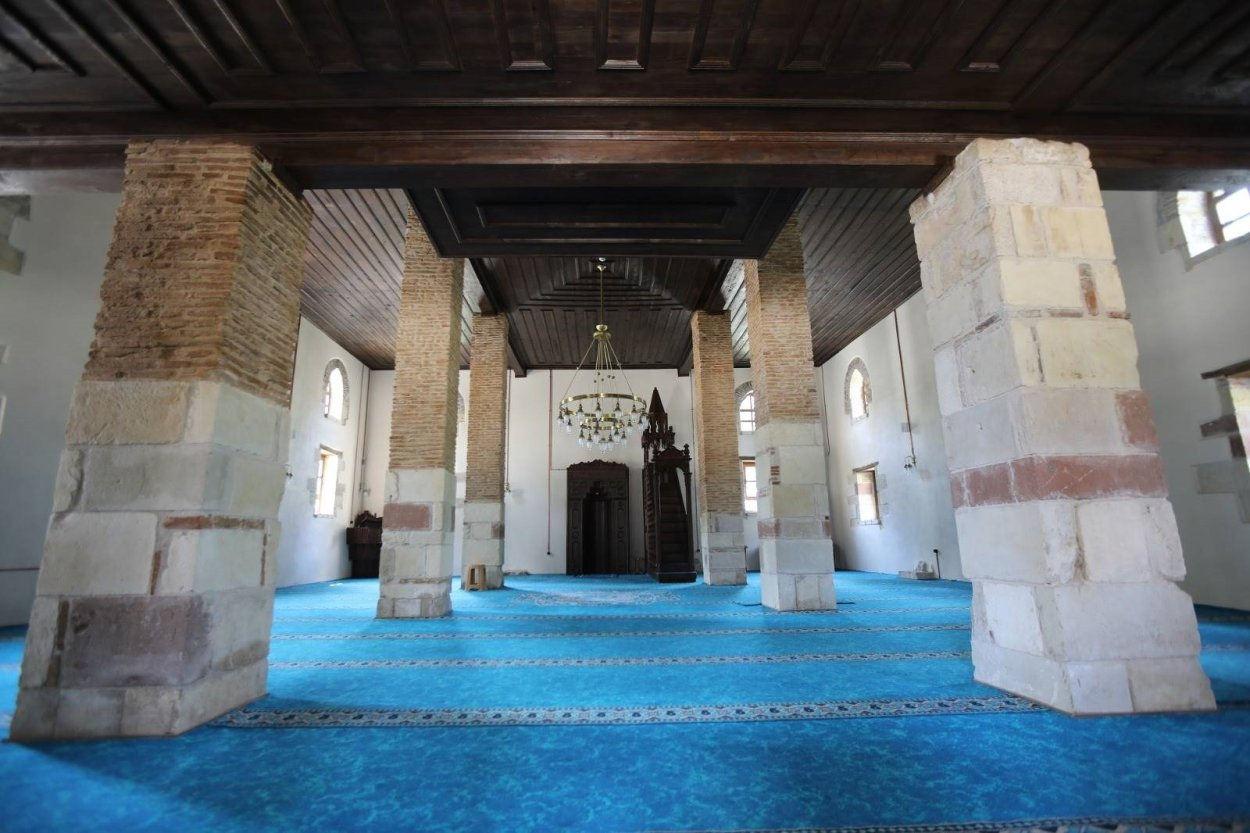 Eskipazar Camii restore edildi.