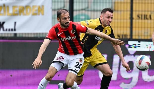 İstanbulspor'dan Gen&ccedil;lerbirliği'ne 5 goll&uuml; tarife
