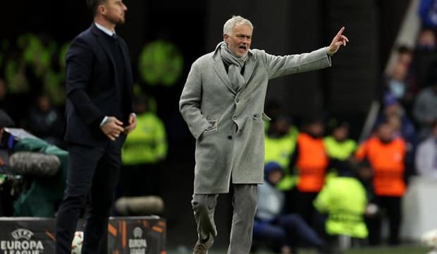 Mourinho'dan maç sonu flaş açıklama! 'Konuşursam ceza alırım'