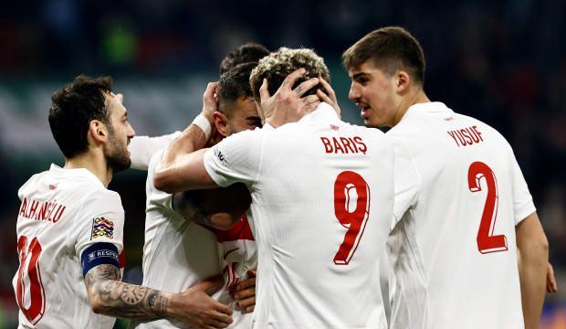 Yusuf Ak&ccedil;i&ccedil;ek, ilk kez milli formayı giydi