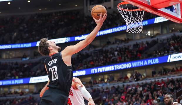 Alperen Şengün'ün yıldızlaştığı maçta Houston galip geldi