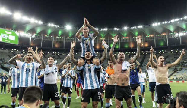 Arjantin, Brezilya'yı 4-1 yenerek 2026 FIFA D&uuml;nya Kupası'na katılmaya hak kazandı
