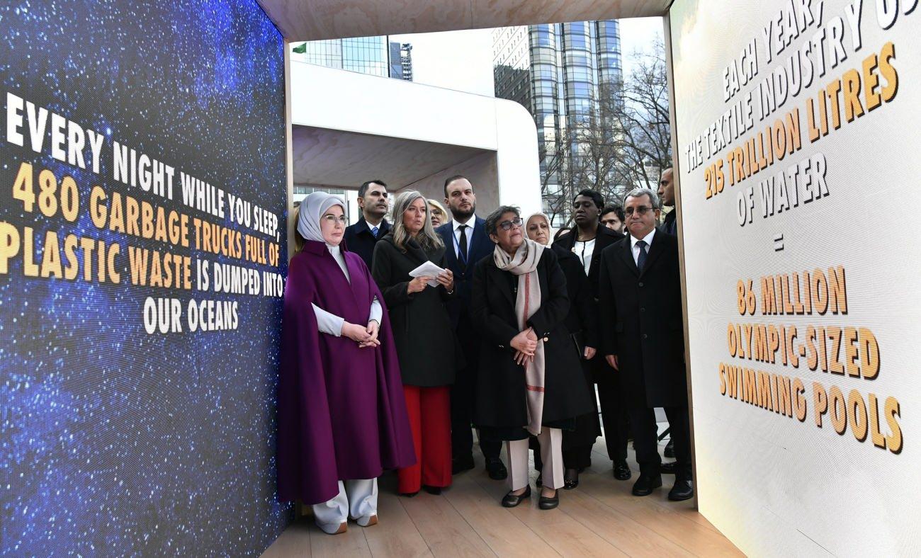 Emine Erdoğan, BM'deki "Sıfır Atık Enstelasyon Sergisini" ziyaret etti