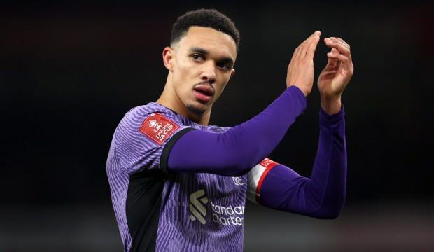 Real Madrid, Alexander-Arnold için pusuda bekliyor