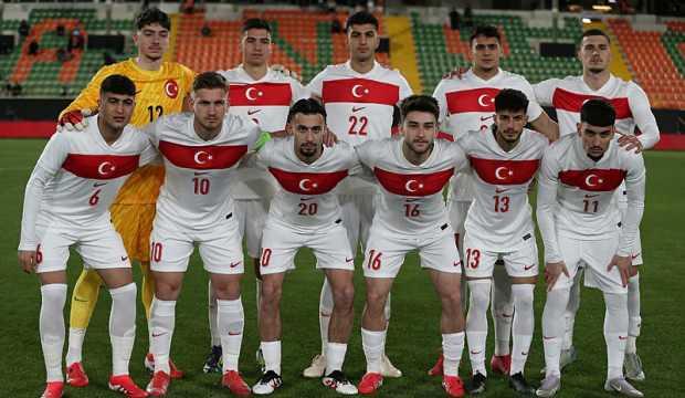 &Uuml;mit Milli Takım sonunu getiremedi