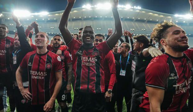 Süper Lig'e yükselme yolunda nefes kesen maç! 90+6'da gelen galibiyet