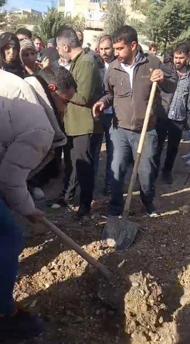 63 yaşındaki Naif Sepet’in mezarı açıldı. 