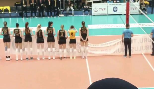 İlkin Aydın'dan sonra üç voleybolcudan daha polis protestosu!