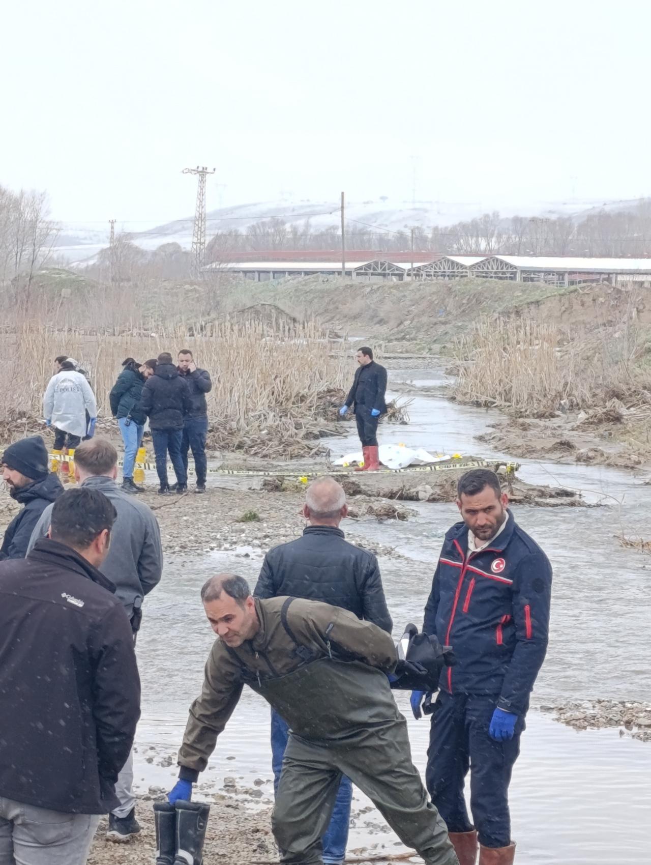 Havva Fidan'ın (83) cesedin bulunduğu olay yeri.