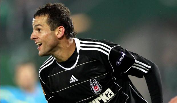 Beşiktaş'ın eski yıldızı Bobo 'Liverpool' maçını hatırlattı: "Asla unutamam"