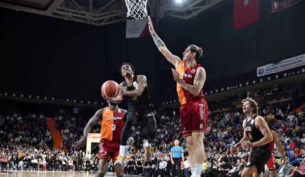 Galatasaray, Şampiyonlar Ligi'nde Dörtlü Final için sahaya çıkıyor