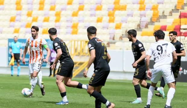 İş ilk yarıda bitti! Deplasmanda 4 gollü galibiyet