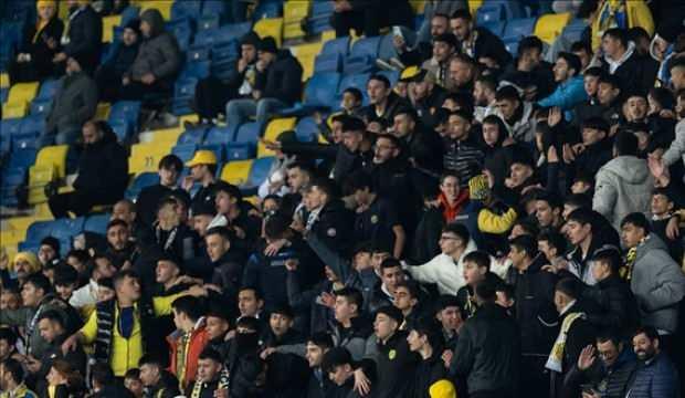 Küme düşme tehlikesi yaşayan Ankaragücü'nden taraftarlarına jest