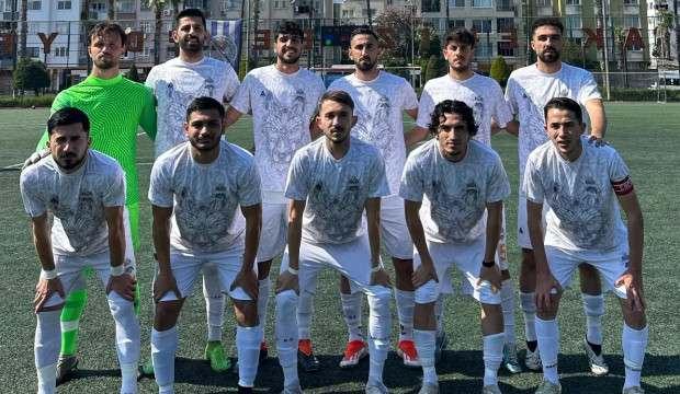Süper Lig efsanesine şampiyonluk yolunda kötü haber! Amatör Lig ekibi ligden çekildi