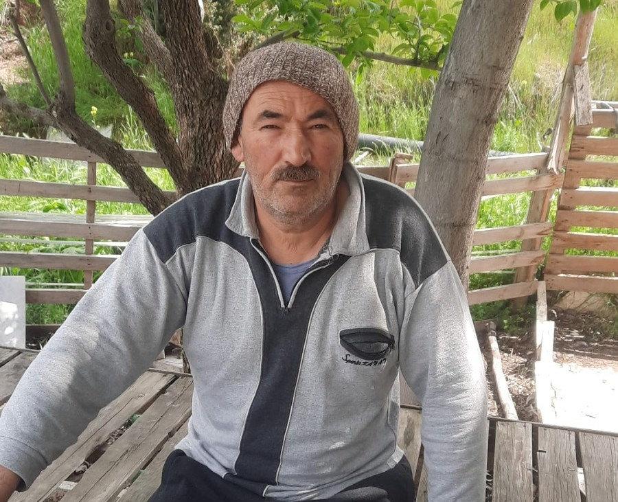 6 koyunu telef olan Mustafa Akbay.