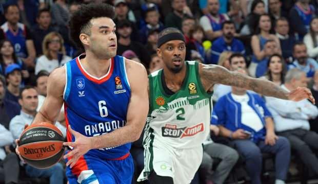 Anadolu Efes'e Ergin Ataman çelmesi
