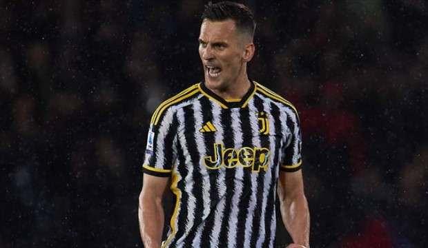 Juventus, Arkadiusz Milik'i bırakmadı! 2 yıllık imza