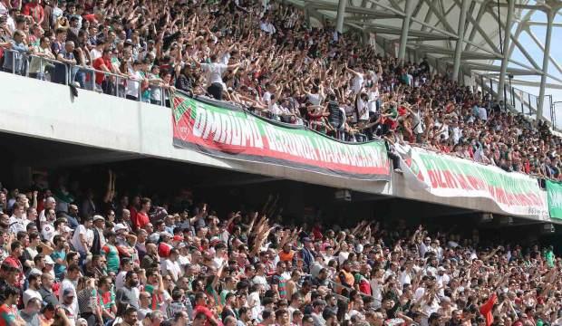 Play-Off'a kalan 3. Lig ekibi maaşları ödeyemedi, 10 futbolcu ihtar çekti