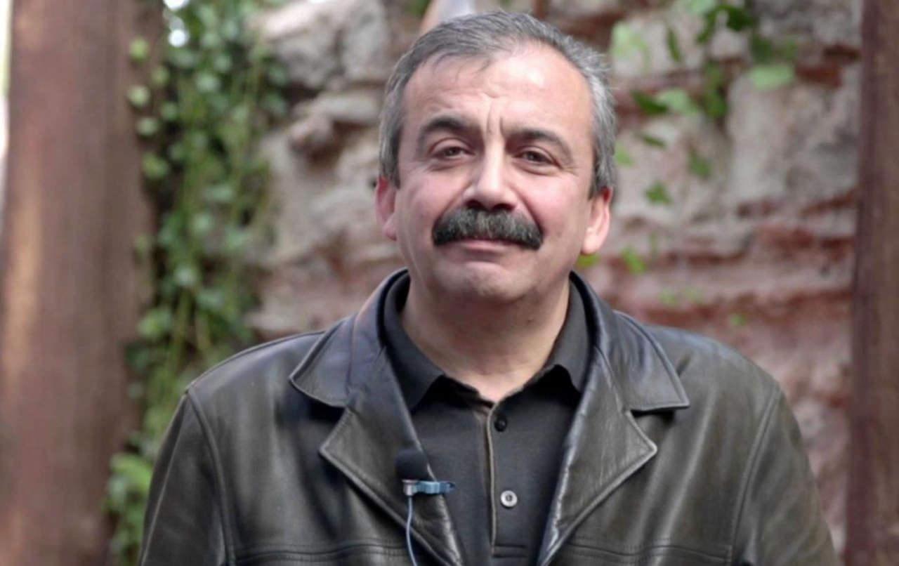 Sırrı Süreyya Önder hayatını kaybetti.