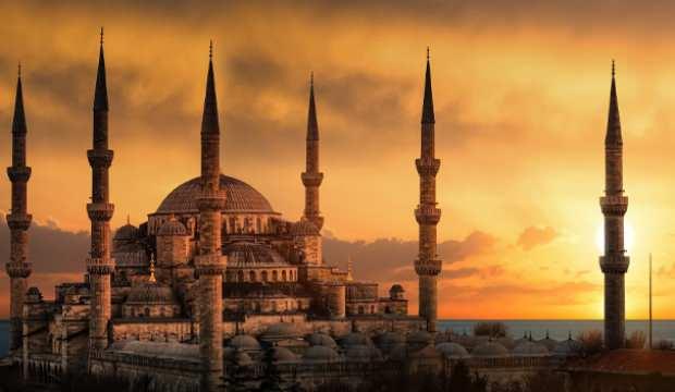 2025 yılının son kandili: İşte Mevlid Kandili tarihi