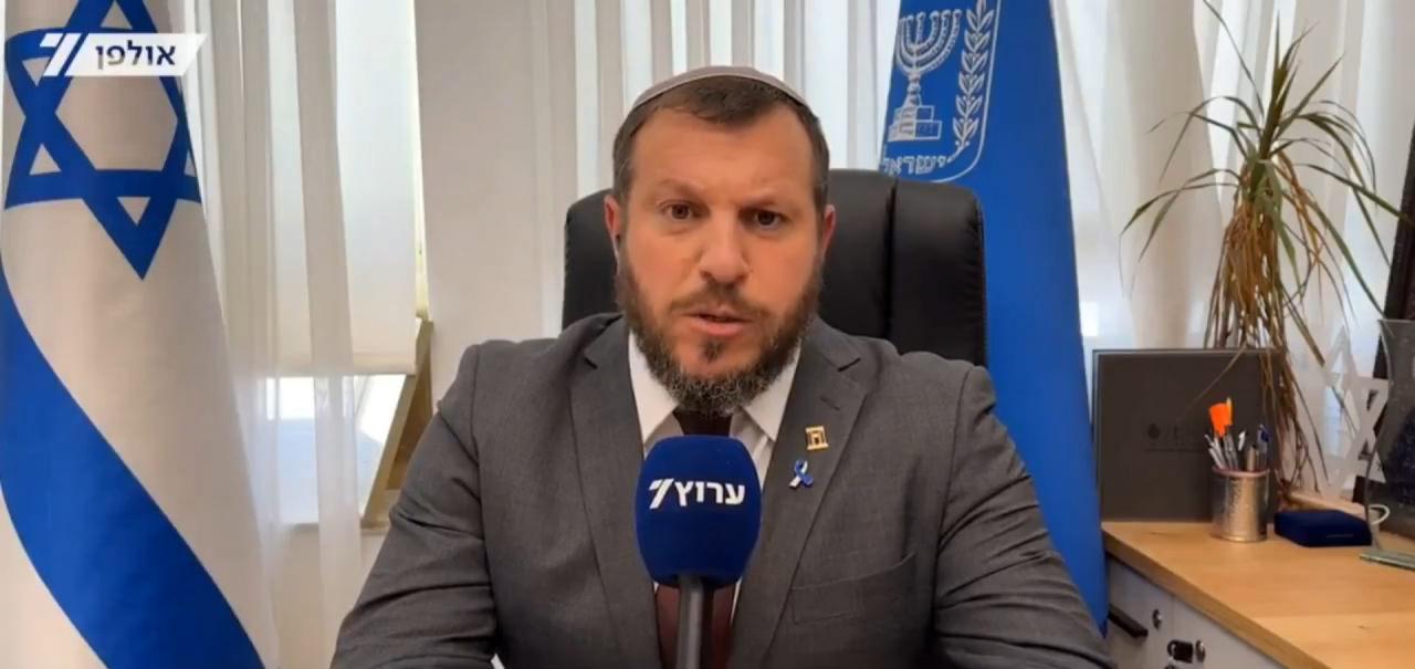  Amichai Eliyahu 