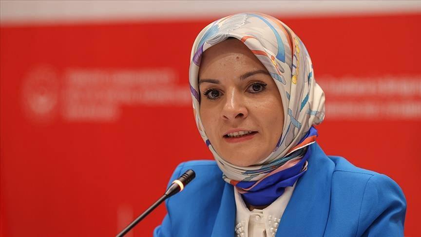 Aile ve Sosyal Hizmetler Bakanı Mahinur Özdemir Göktaş
