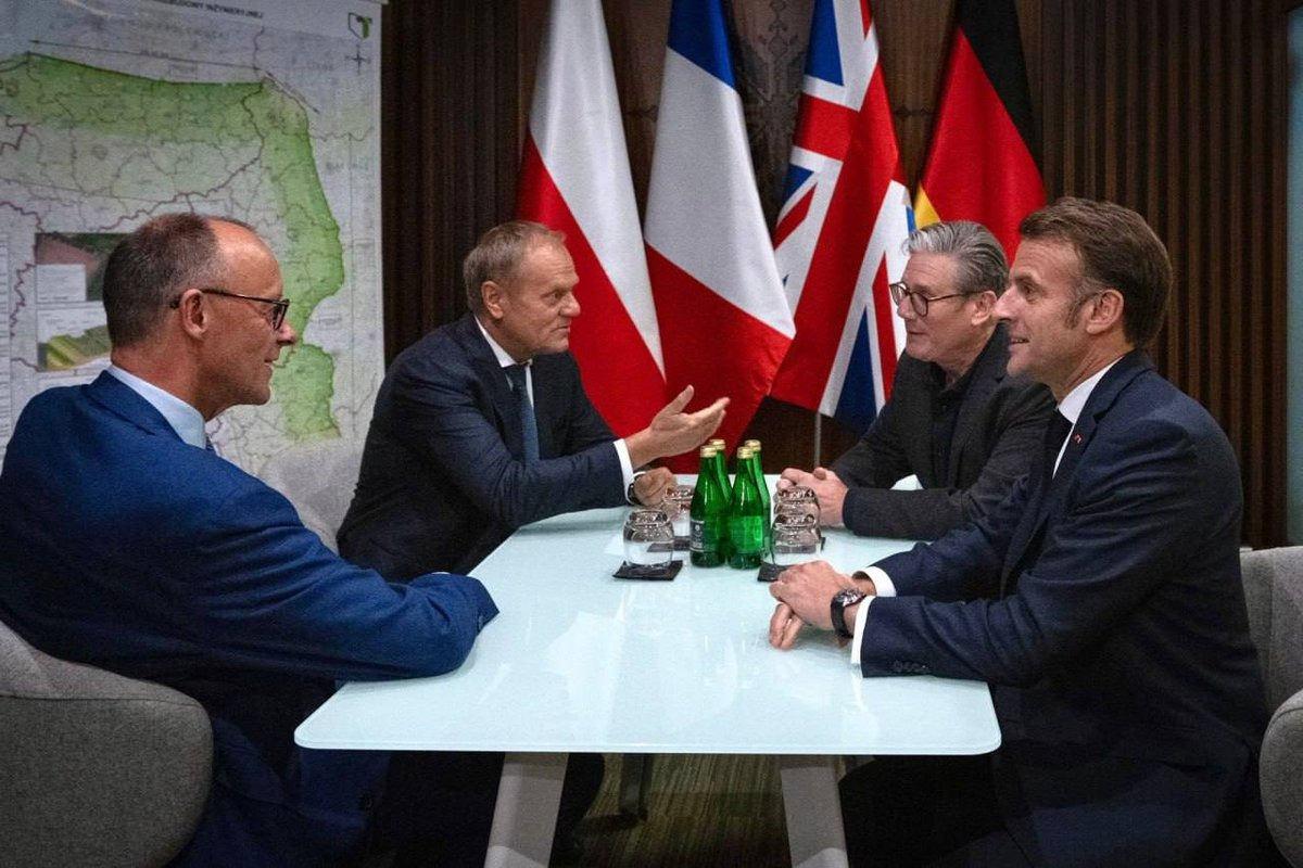 Dört ülkenin lideri aynı trenle Kiev'e ulaştı.