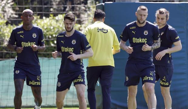 Fenerbahçe'de, Başakşehir mesaisi başladı