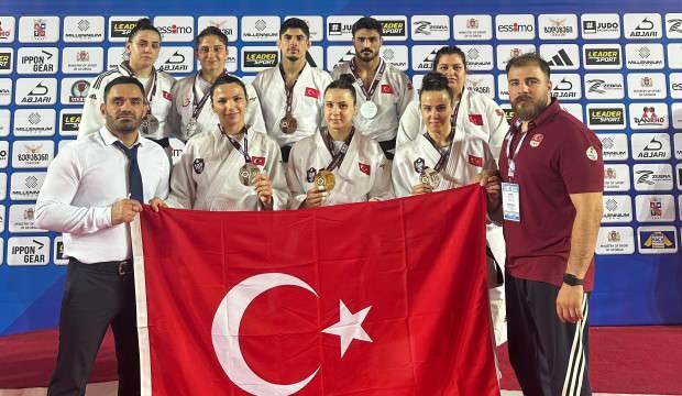 Milli judoculardan 1'i altın 8 madalya