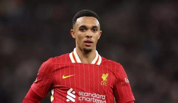 Real Madrid, Alexander-Arnold için Liverpool'a 1 milyon Euro teklif etti
