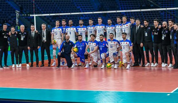 Halkbank, yarı finalde kaybetti
