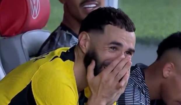 Suudi Arabistan'da görülmemiş pozisyon! Benzema kahkalara boğuldu