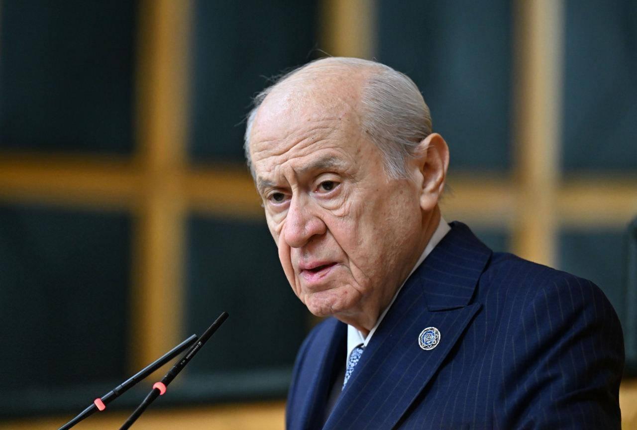 Devlet Bahçeli 22 Ekim tarihinde terör örgütü elebaşı Abdullah Öcalan'a 'örgütü lağvetme' çağrısı yapmıştı. 
