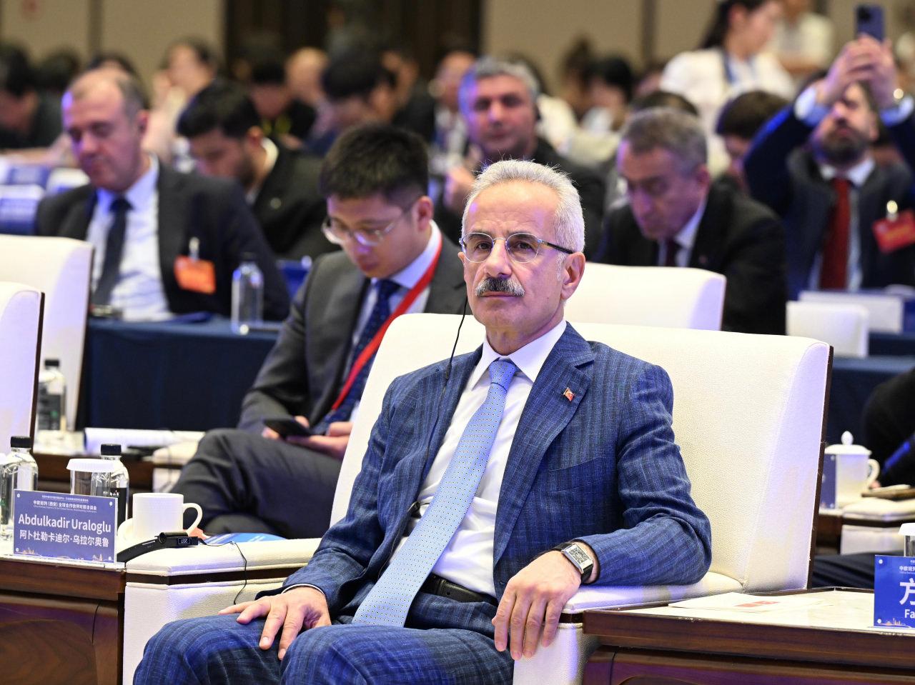 Bakan Uraloğlu