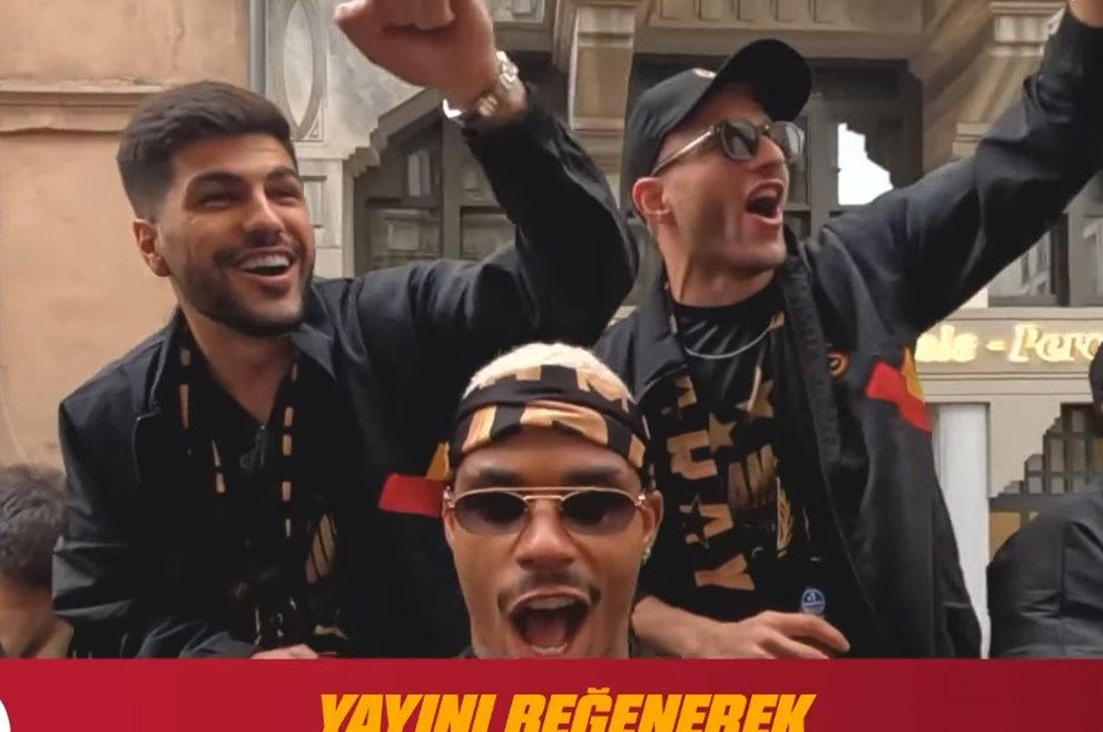 Galatasaray'ın kutlamaları sırasında oyuncuların görüntüsü.