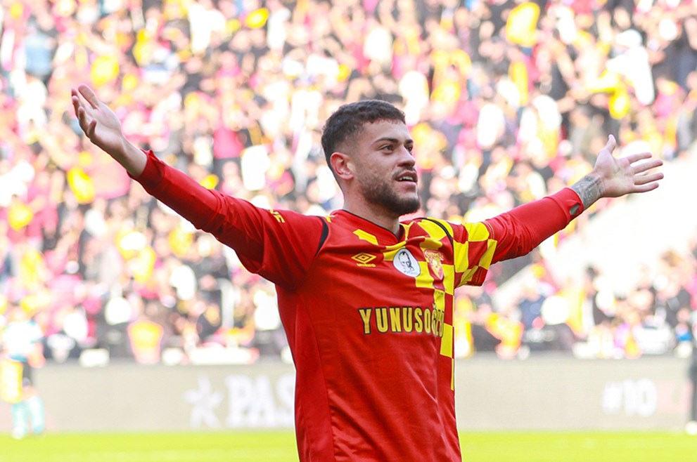 Romulo'nun gol sevinci