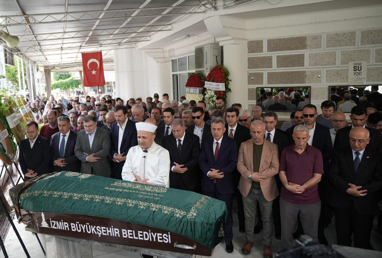  Akar'ın kayınvalidesi Türkan Samur, son yolculuğuna uğurlandı