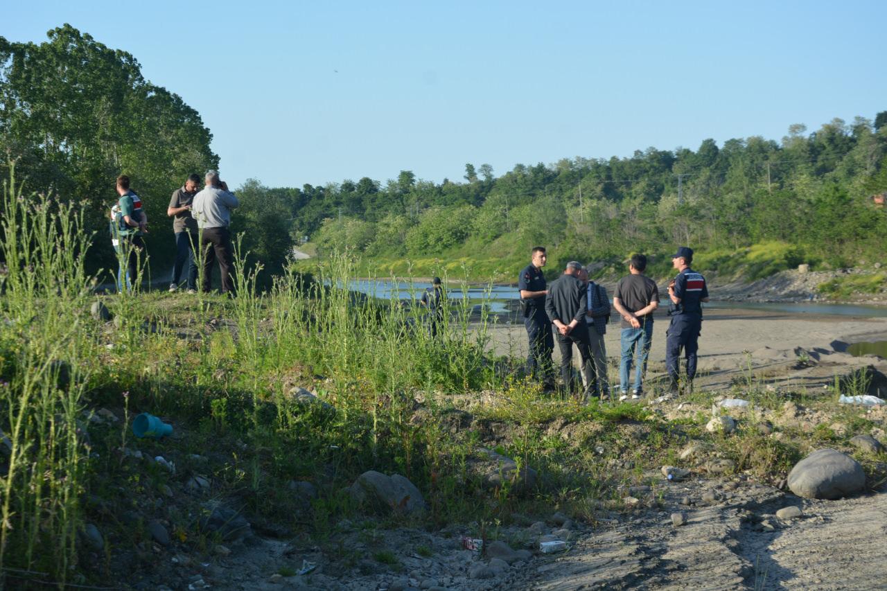  Jandarma Astsubay Çavuş Hakan Fidan'ın (24) boğulduğu olay yeri. 
