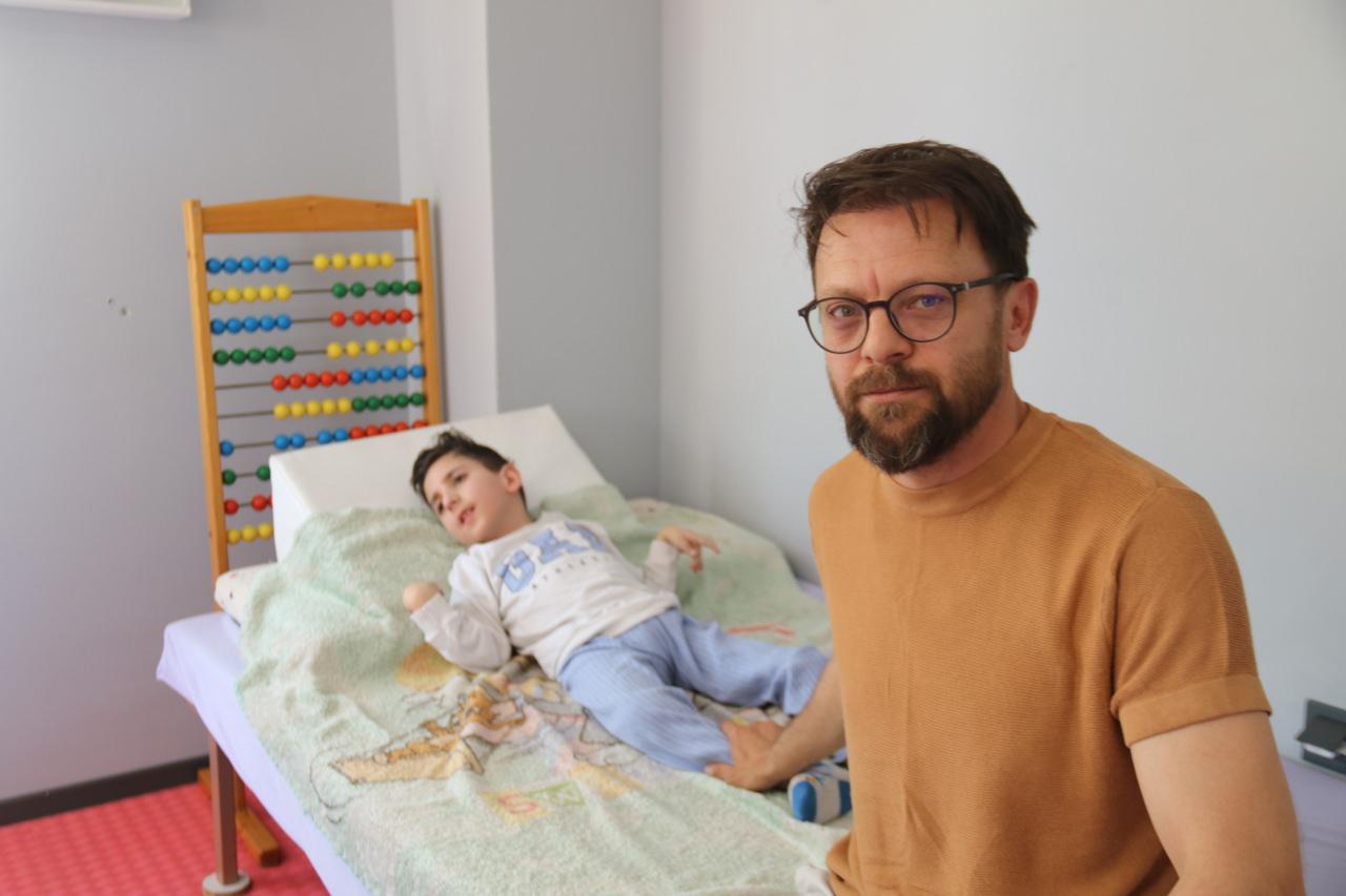  Fizyoterapist Cemil Karadağ